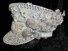 Load image into Gallery viewer, Glamorous